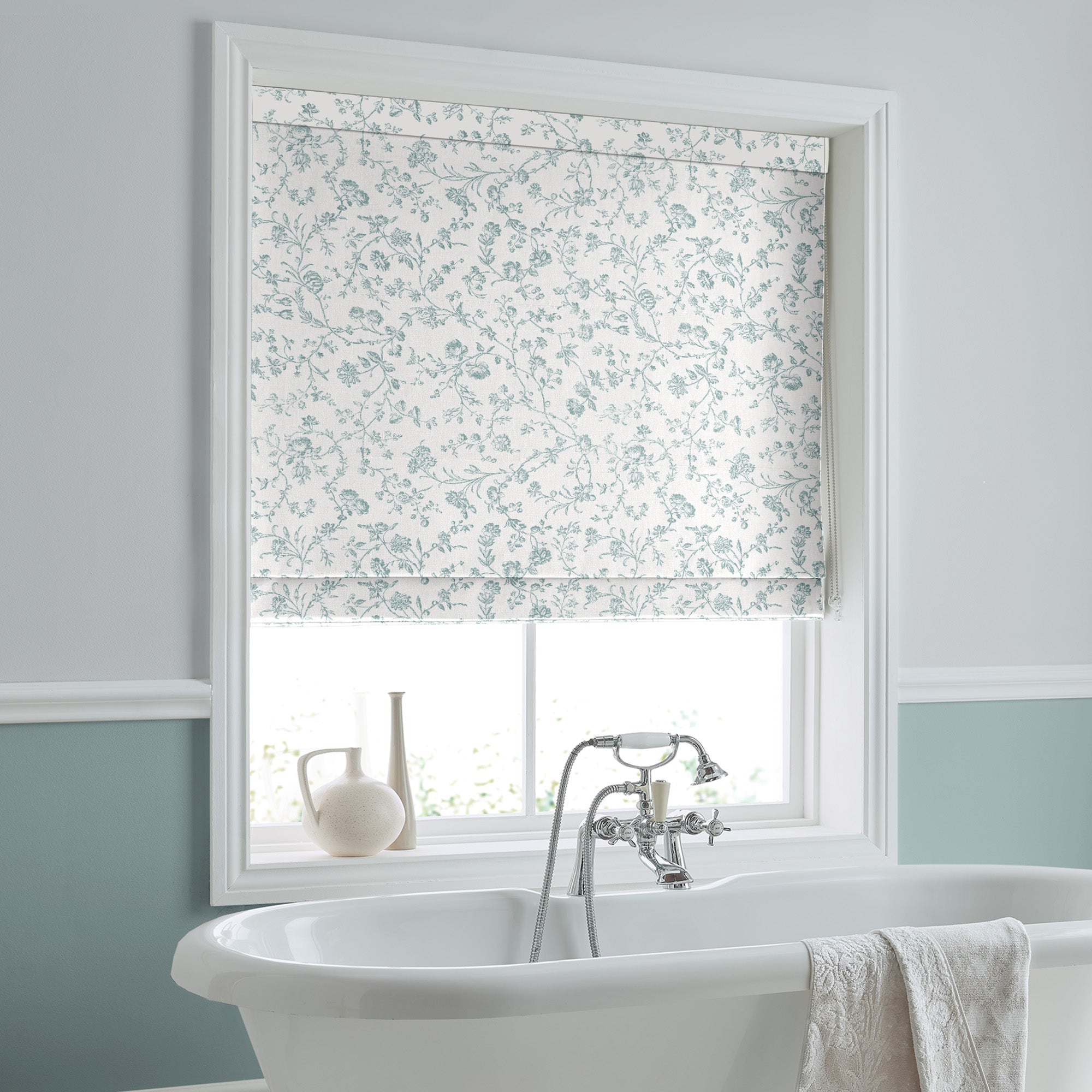 LAUF-0111GPF_Aria-Eucalyptus_Roman-Life