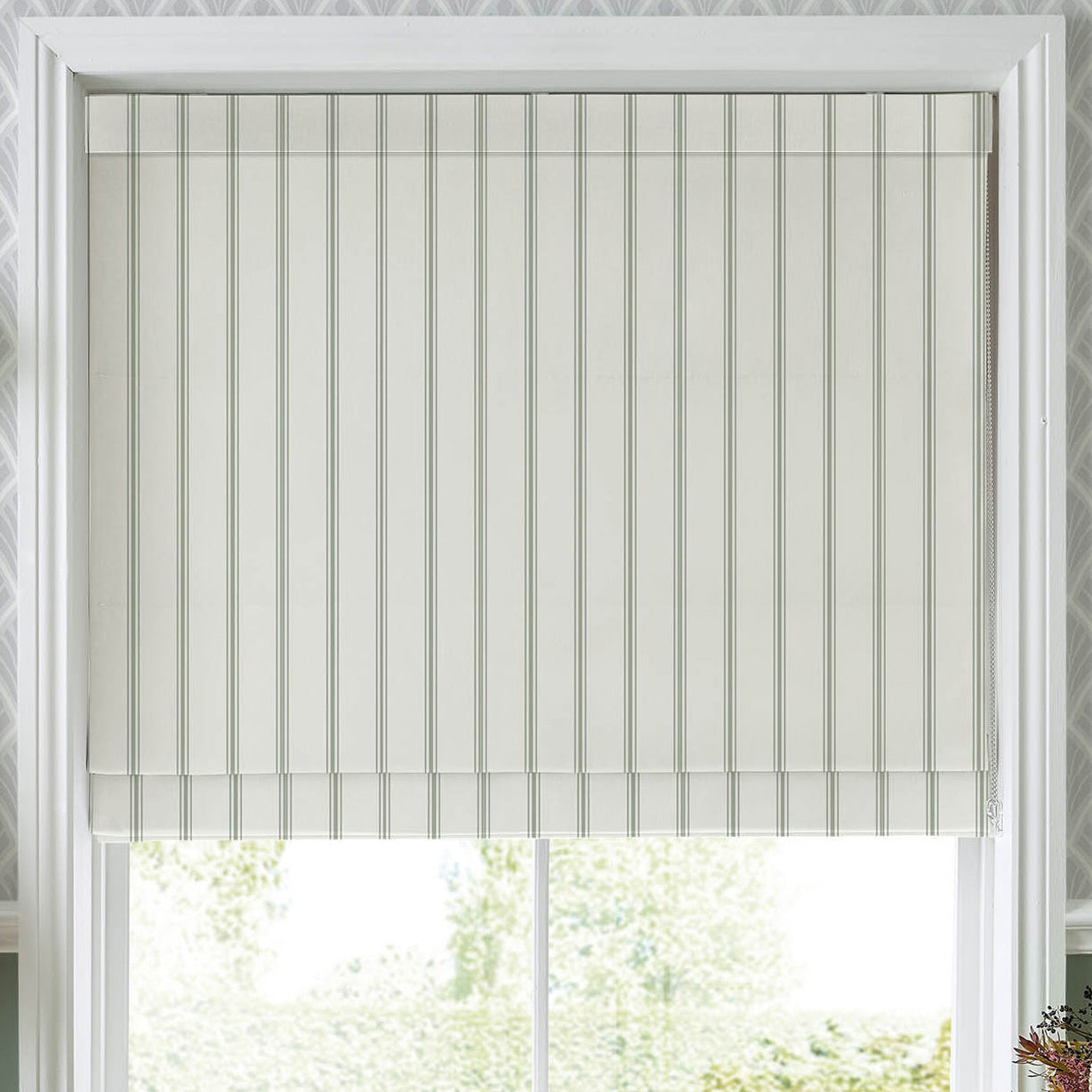 LAUF-0284GPF_Farnworth-Fresh-Green_Roman-Cameo_Square_682b2f51-85fc-42ca-8f9d-bbeea491997e