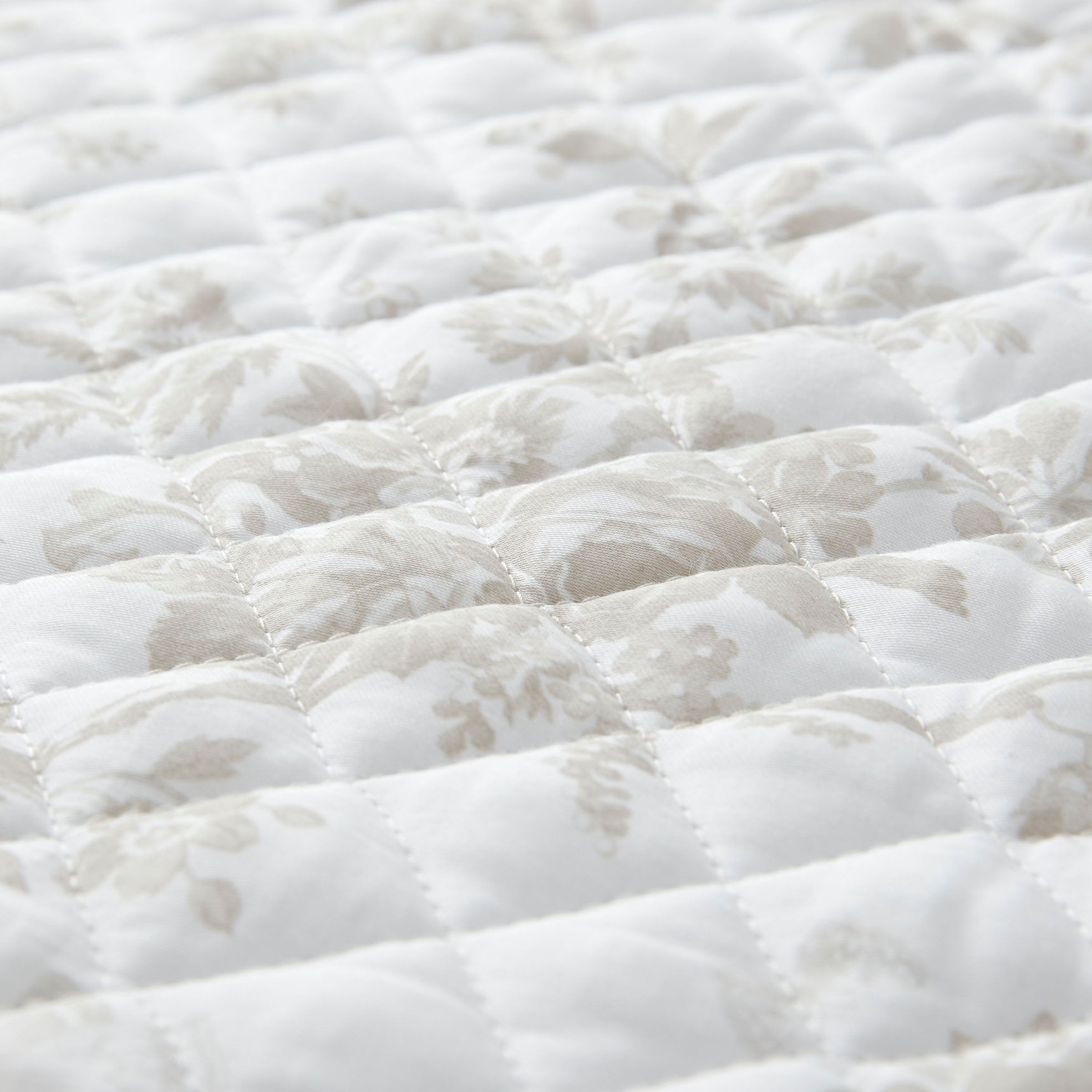 WalledGardenBedspreadDetail235x235ForEmail