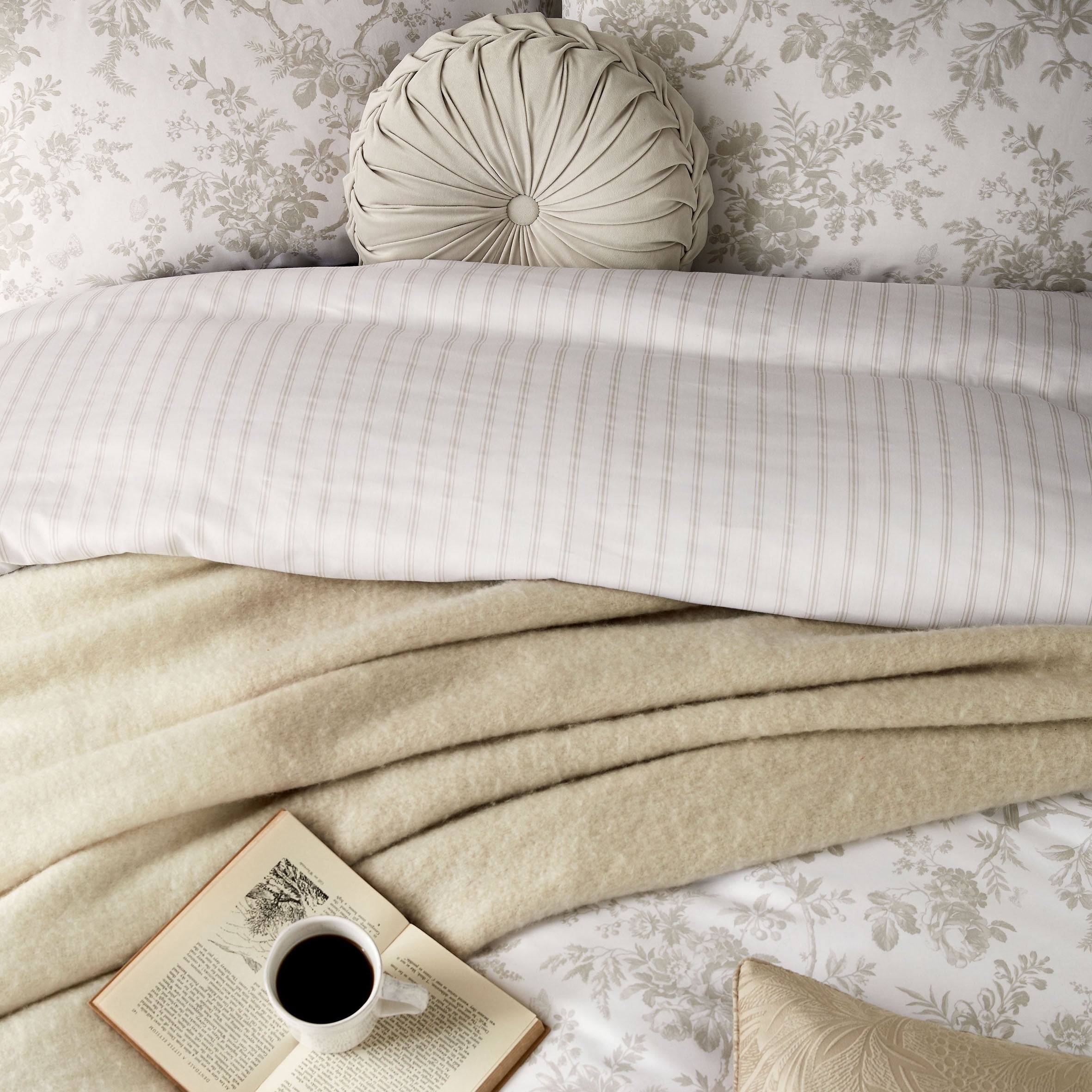 WalledGardenCameo2FINALForEmail