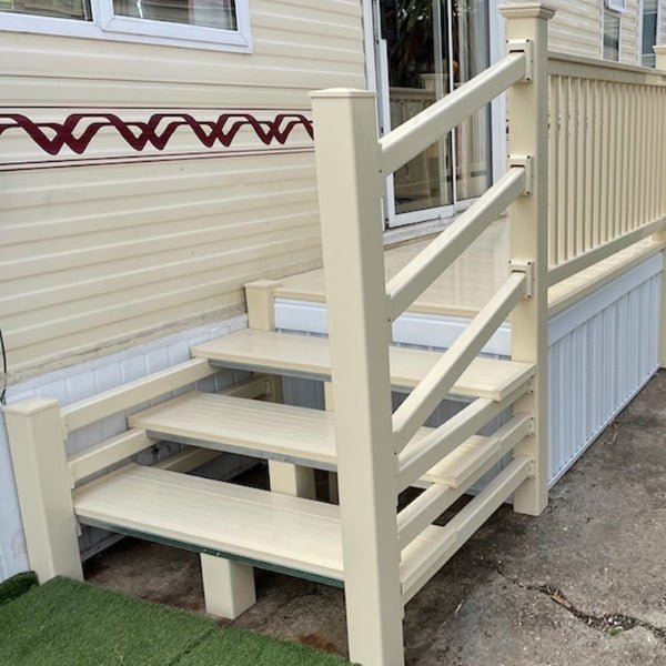 6' x 3' Entry Platform with Steps - Image 4