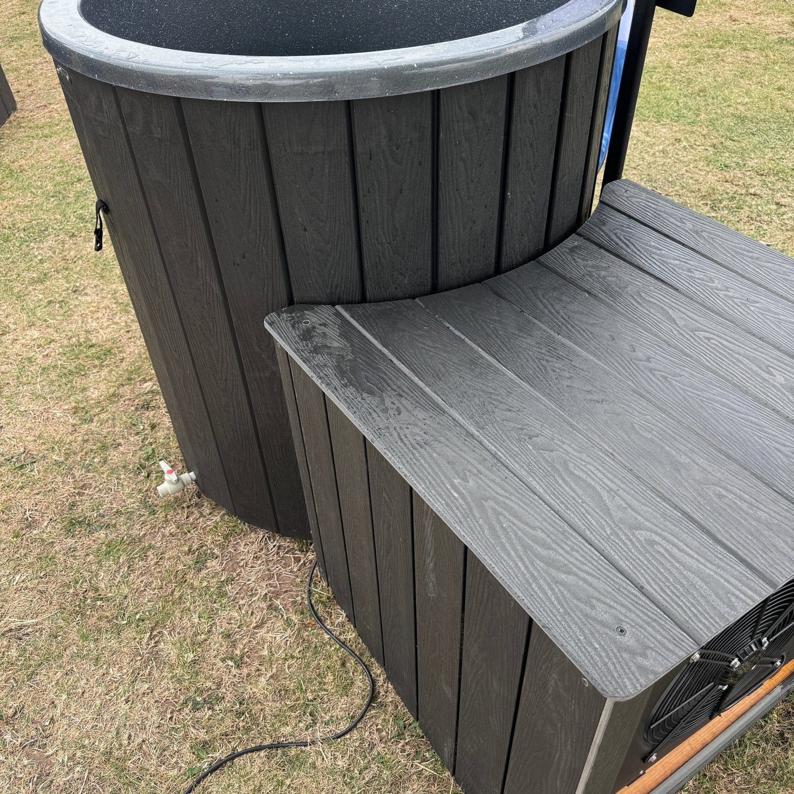 Double | Lay-Down Plunge Pool/ Ice Bath | Fibreglass Liner | Thermowood. - Image 8