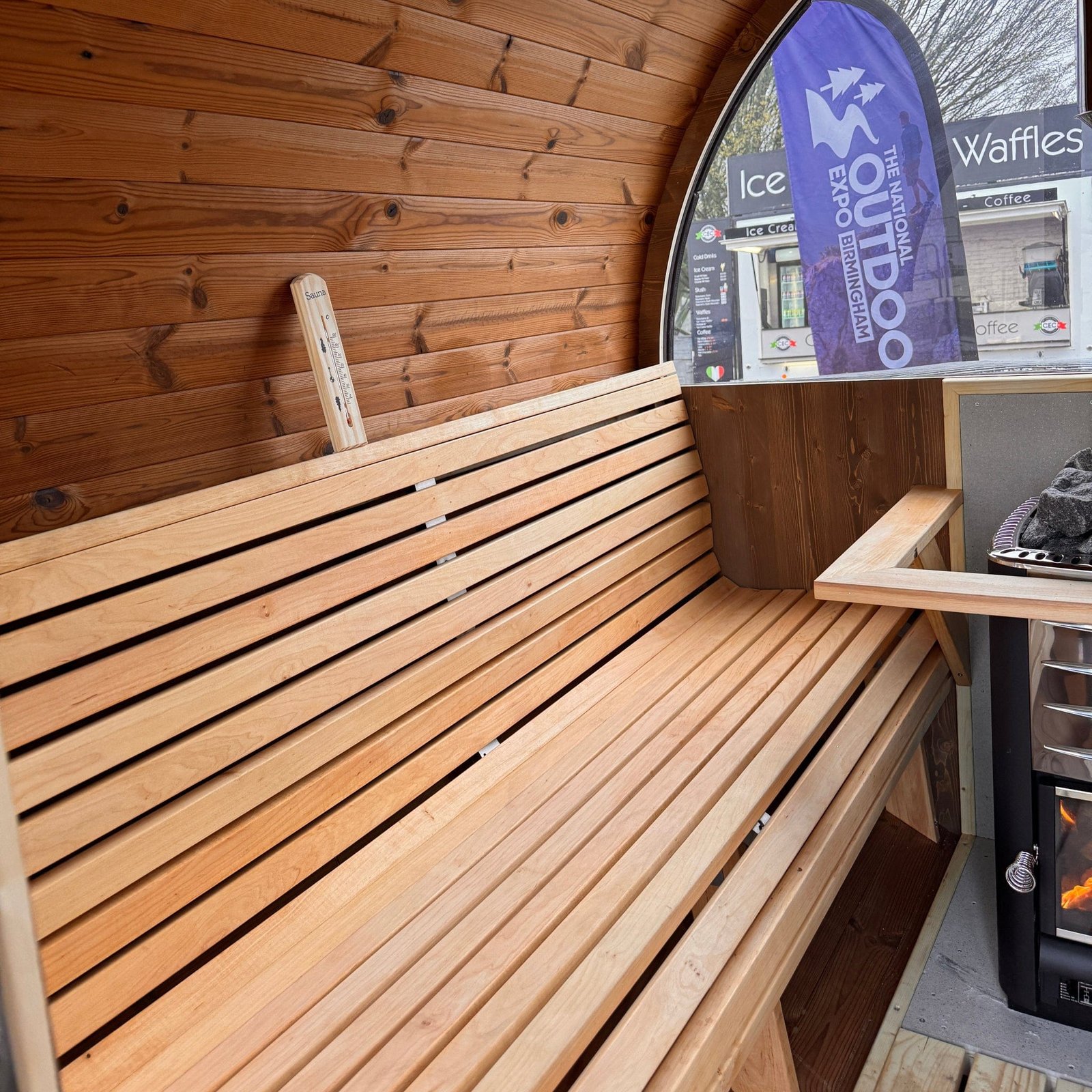 250cm Outdoor Barrel Sauna | Thermowood | Wood-Fired or Electric | Layzee Living - Image 7