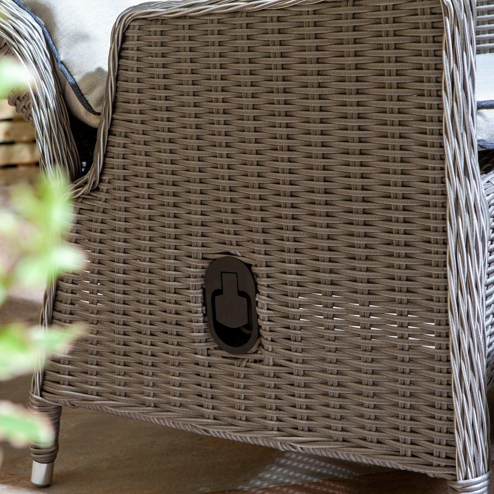 Rattan Effect Lounger Set - Two Colours - Image 3