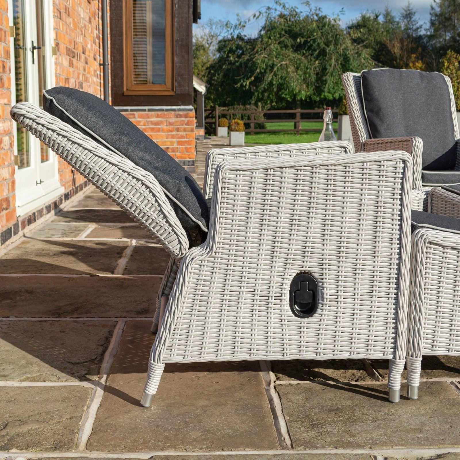 Rattan Effect Lounger Set - Two Colours - Image 9