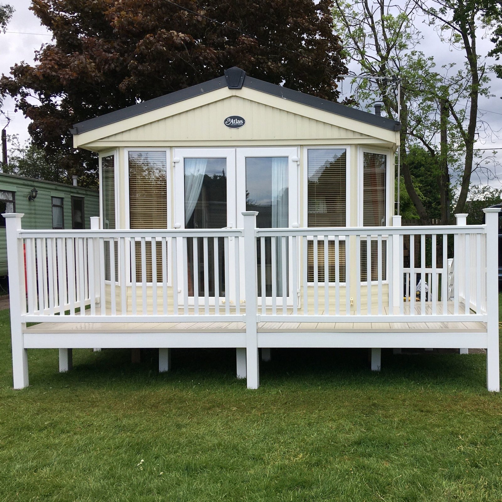 16' x 8’ End Patio with Steps and Gate Option