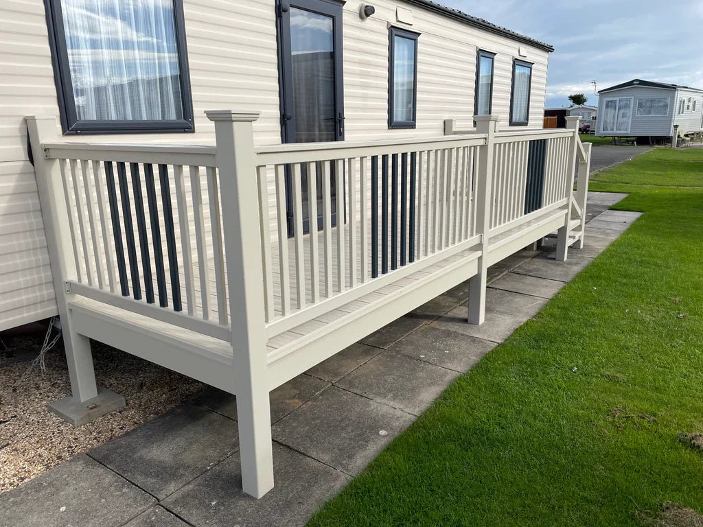 18’ x 3’ 10” Walkway with Steps and Gate - Image 5